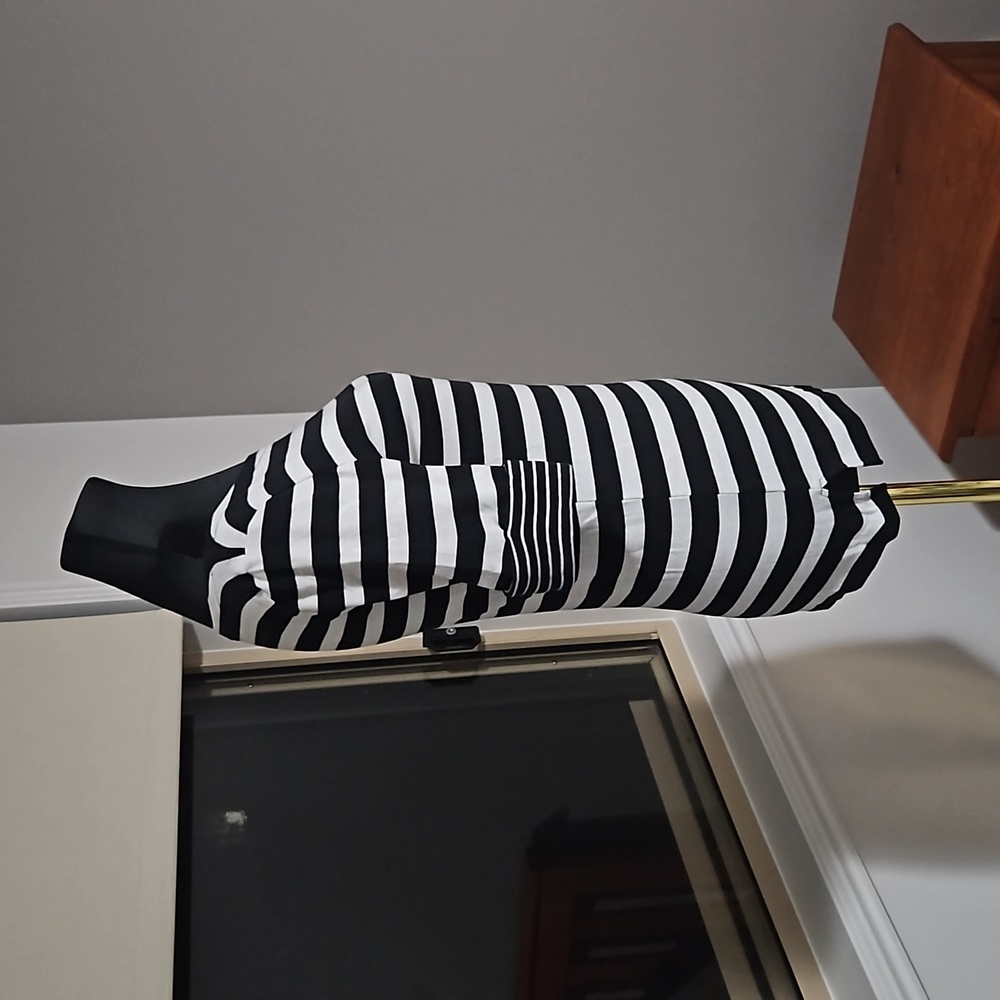 Ralph Lauren Cotton Black & White Stripped Ladies Top Size S. Sleeves ½-Length - Picture 2 of 11